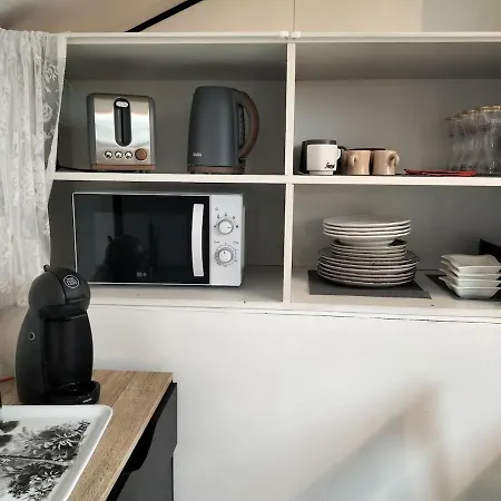 Centre Apartment *