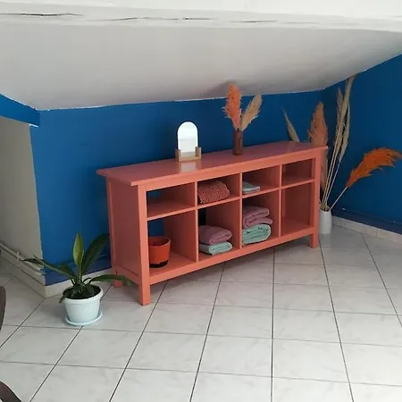 Centre